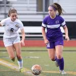 Photos: Wolves, Wildcats tangle in jamboree / Soccer