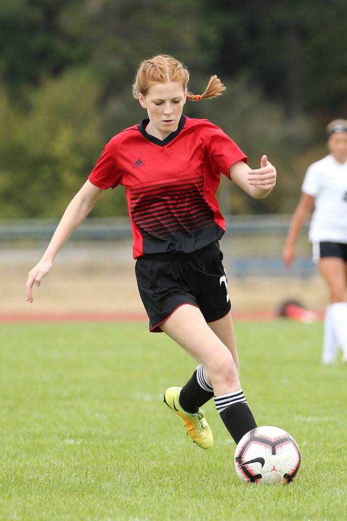 Sophia Martin advances the ball for Coupeville.(Photo by John Fisken)