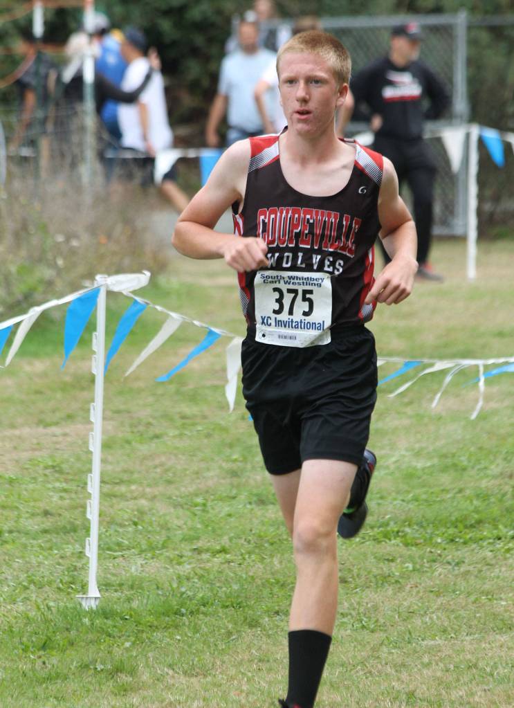 Aidan Wilson runs for Coupeville at the Westling Invitational.(Photo by Jim Waller/Whidbey News-Times)