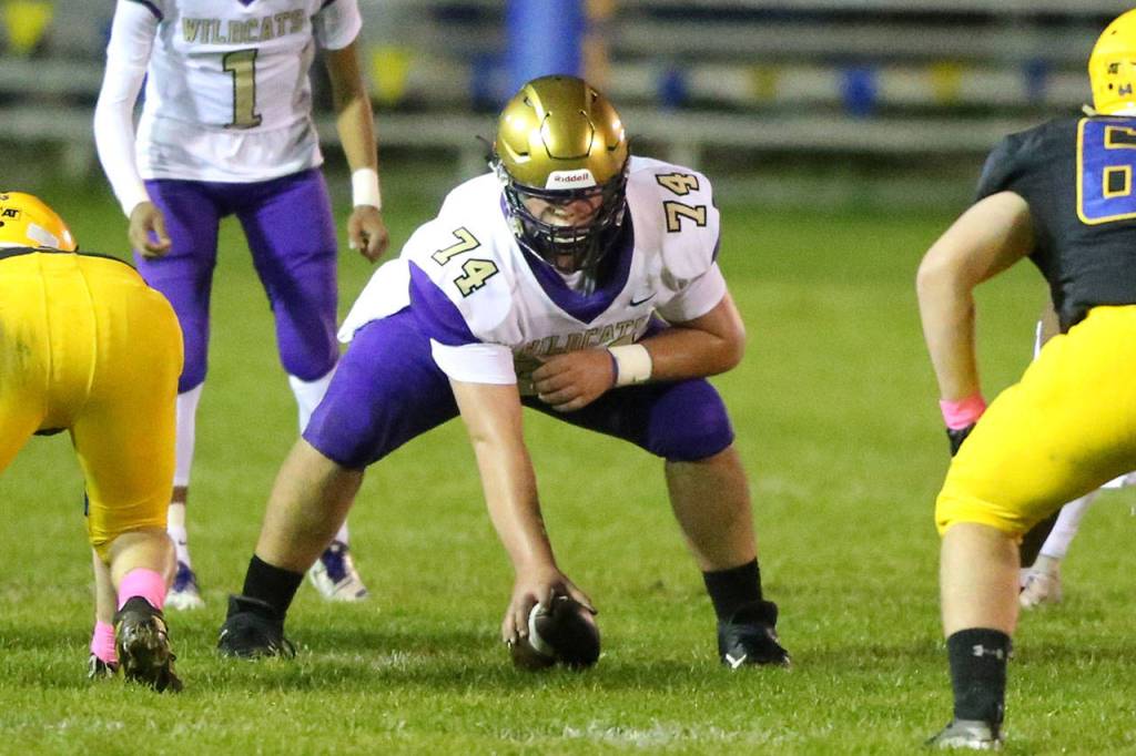 Center John Leete gets ready to snap the ball in Fridays game at Ferndale.(Photo by John Fisken)