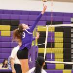 Leielle Salinger tips in Tuesdays match.(Photo by John Fisken)