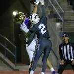 Matt Kelley (white jersey).(Photo by John Fisken)