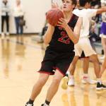 Coupevilles Gavin Knoblich sets up to take a shot.(Photo by John Fisken)