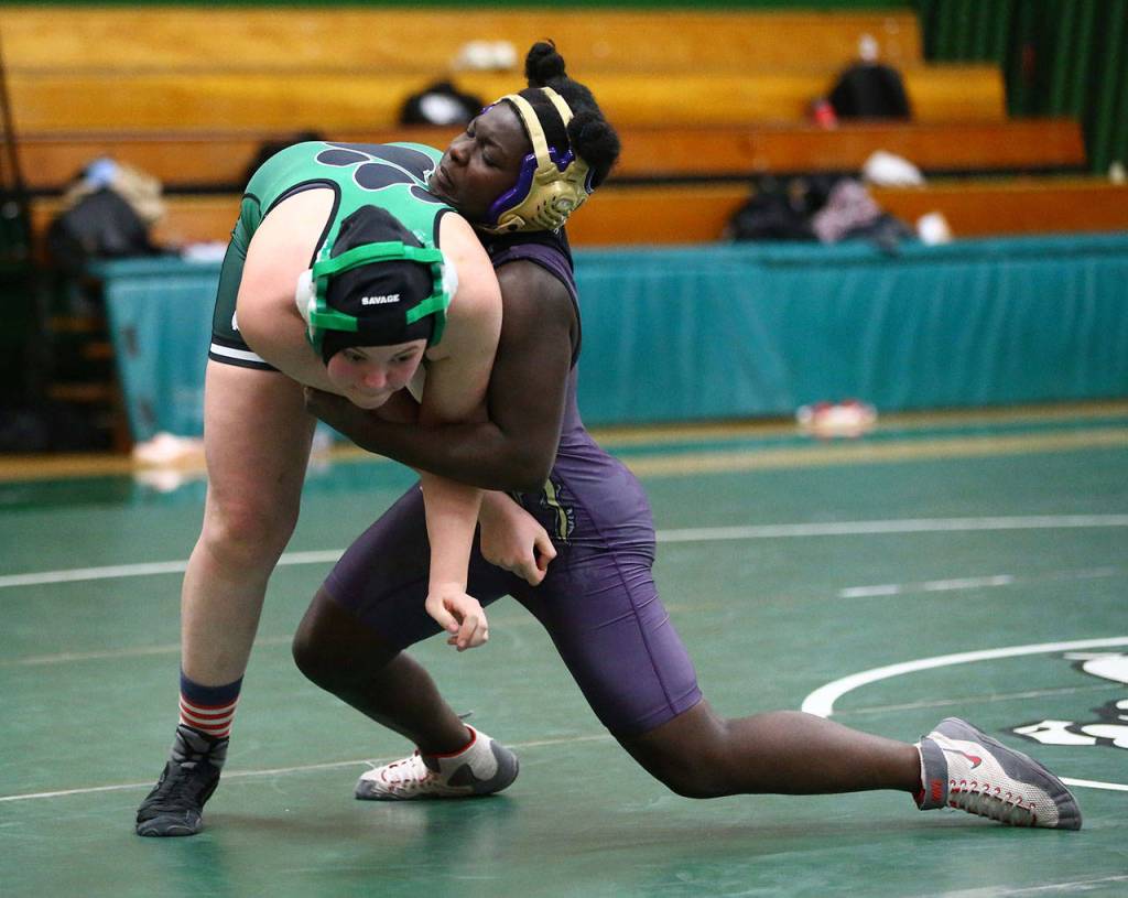 Maria Dailey takes down Mount Vernons Aleigh Davis.(Photo by John Fisken)