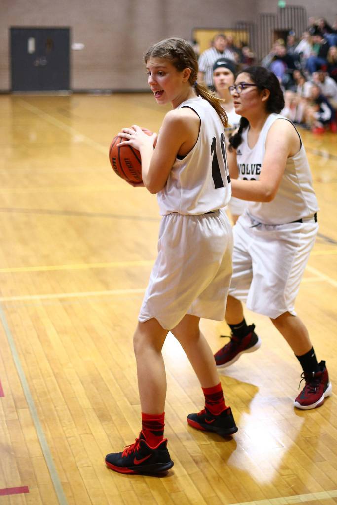 Mia Farris , left, and Reese Wilkinson. (Photo by John Fisken)