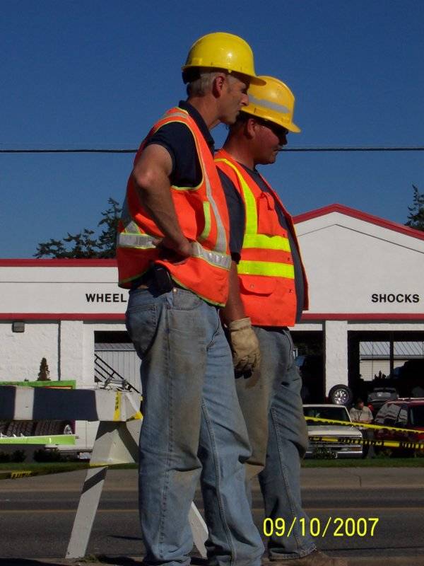 Oak Harbor’s ‘go-to guy’ retiring after 44 years