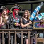 Porch portraits take off in popularity as island photographer adapts to pandemic