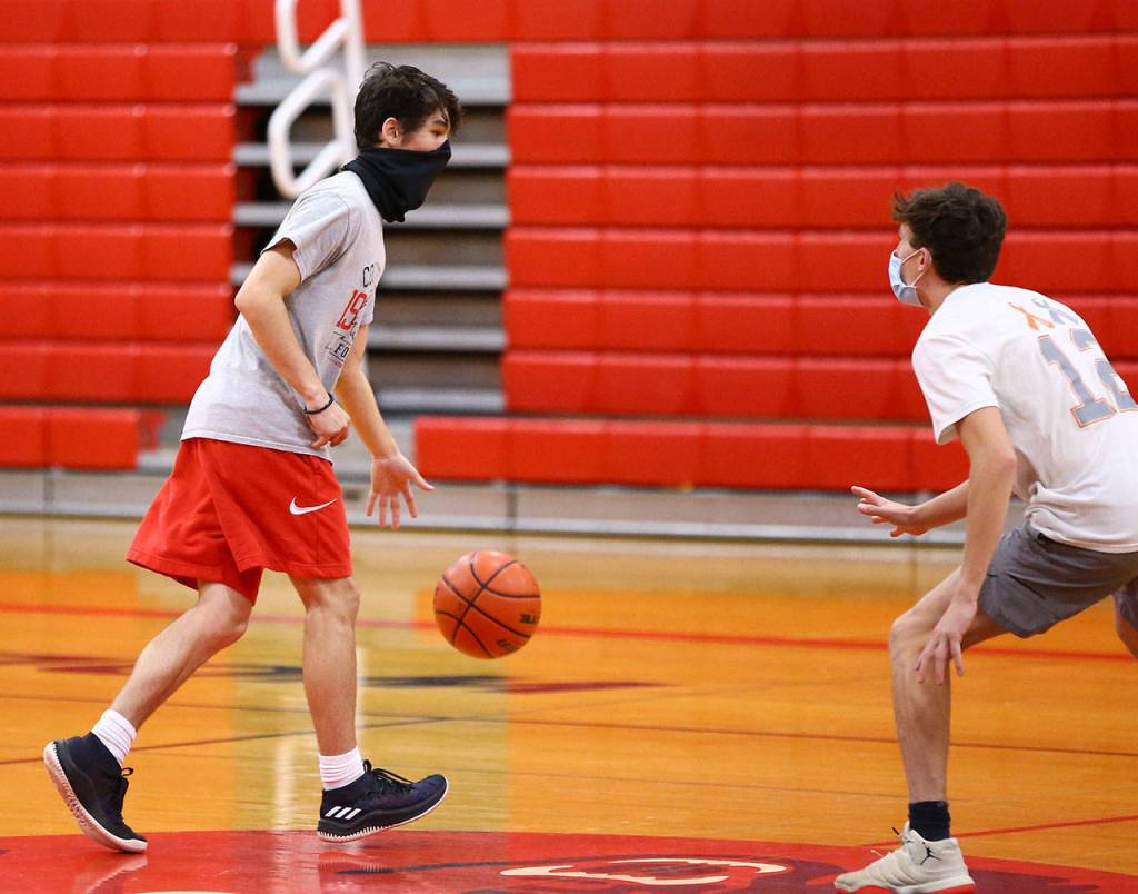 Hawthorne Wolfe, left, and Xavier Murdy. (Photo by John Fisken)