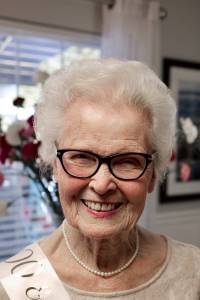 Arta Sandstrom obituary photo