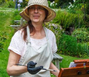 Landscape artist Kathy Lull is planning to lead a series of “en plein air” painting classes this summer at a variety of picturesque outdoor locations around Whidbey Island. (Photo by David Welton)