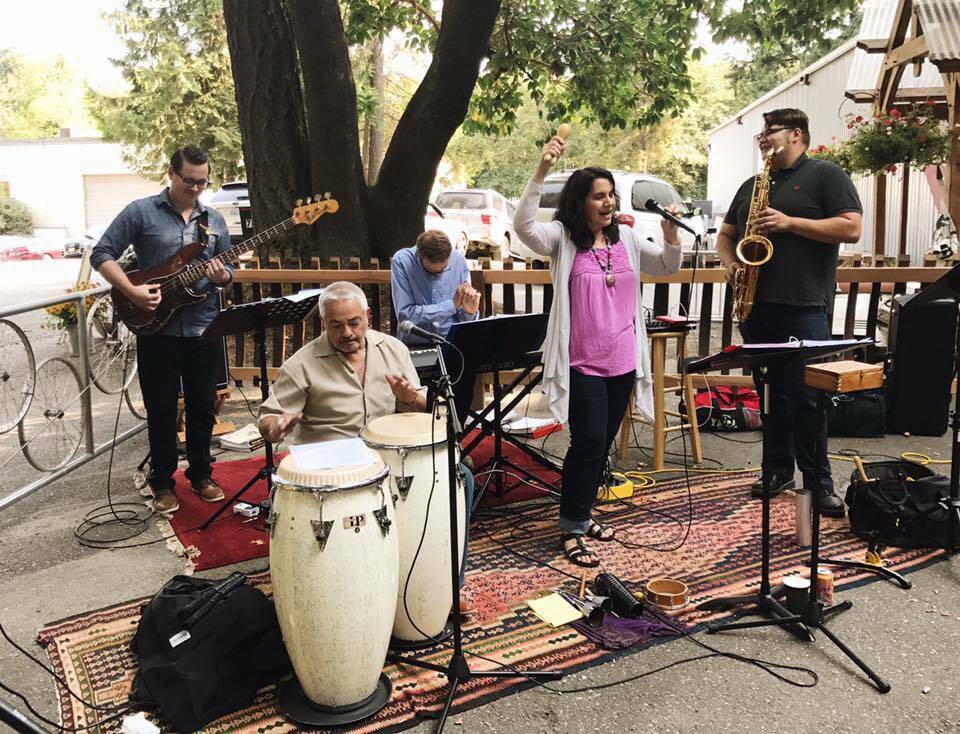 Anjali Silva performing. (Photo provided by Anjali Silvas Facebook page)