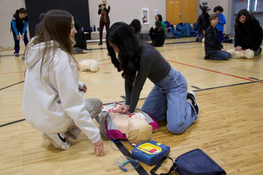 Photo by Rachel Rosen/Whidbey News-Times
Students at North Whidbey Middle School learn how to perform CPR on dummies.
