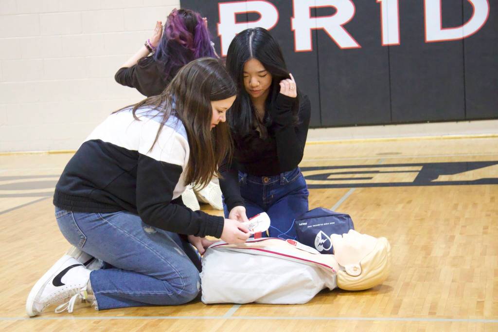 Photo by Rachel Rosen/Whidbey News-Times
Students at North Whidbey Middle School learn how to perform CPR on dummies.