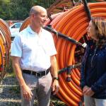 Photo by Luisa Loi/Whidbey News-Times
Cantwell speaks with Whidbey Telecom Co-CEO George Henny.