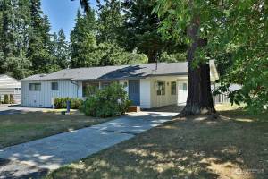 Photo courtesy of RE/MAX
A new group in Langley is collecting pledged to buy this house as a shelter for women.