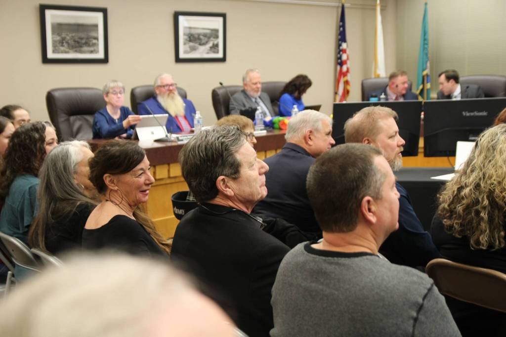Bob Severns and his wife Rhonda sat among the audience. (Photo by Luisa Loi)
