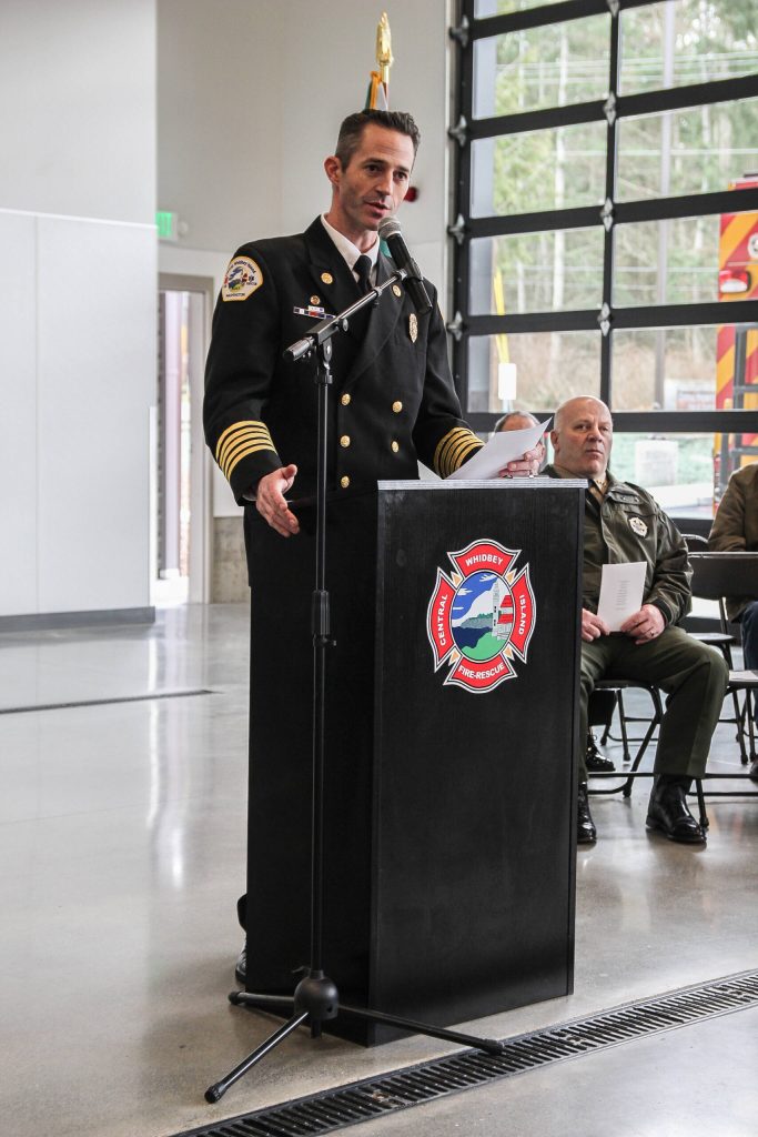 Fire Chief Jerry Helm led the dedication ceremony. (Photo by Luisa Loi)