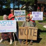 Photo by Luisa Loi
Mikki Lipsey, Steve Lipsey, Cary Chapin and Linda Werhman reminded drivers to vote this November. Six out of nine U.S. Supreme Court justices were appointed by Republican presidents. A Democrat president could appoint justices with more liberal leanings in case of a vacancy on the court.