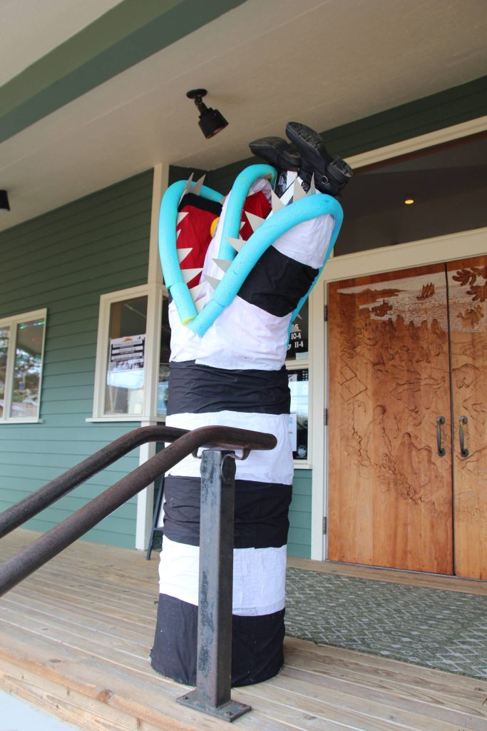 (Photo by Luisa Loi)
A hungry sandworm pays a visit to the Island County Historical Museum.