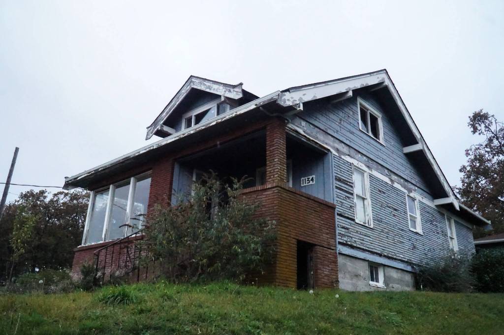 The empty house on Pioneer Way was built in 1925 by Otto Van Dyke, the builder of the Roller Barn, and was owned by the Maylor family for nearly a century.