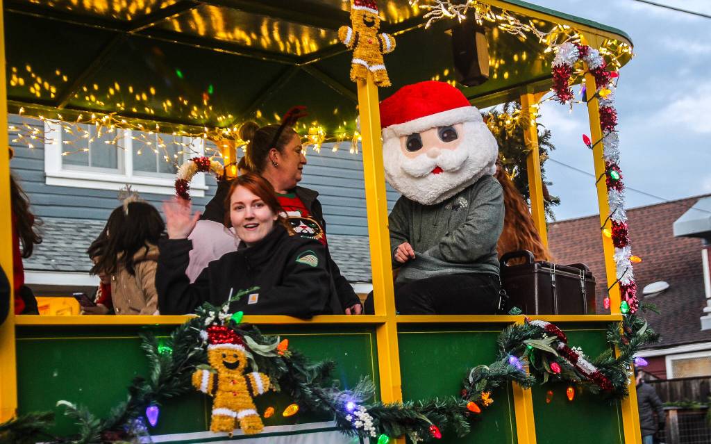 The Prairie Center Markets Santa knows exactly who isnt on the good list. (Photo by Luisa Loi)
