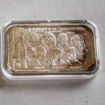 Photo by Luisa Loi
This silver bar honors the crew that died in the Space Shuttle Challenger disaster in 1986.