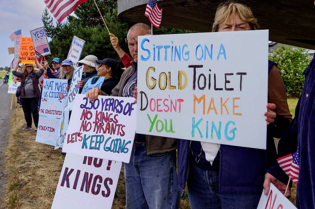 Many signs addressed monarchs.