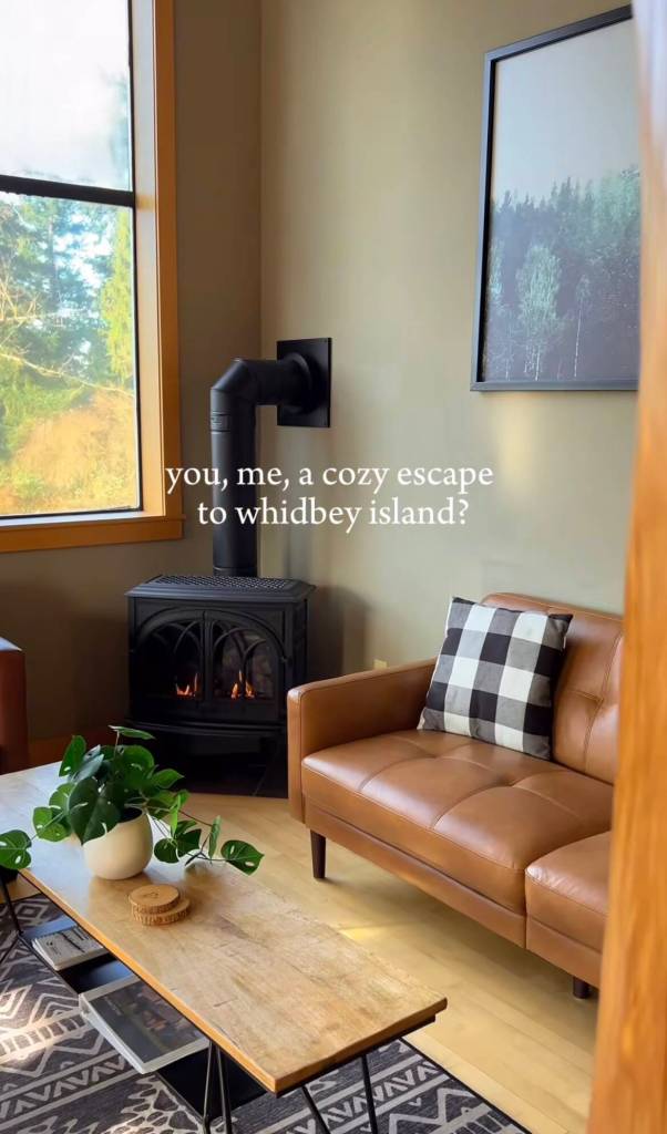 Photo from @explorewhdibeyisland on Instagram