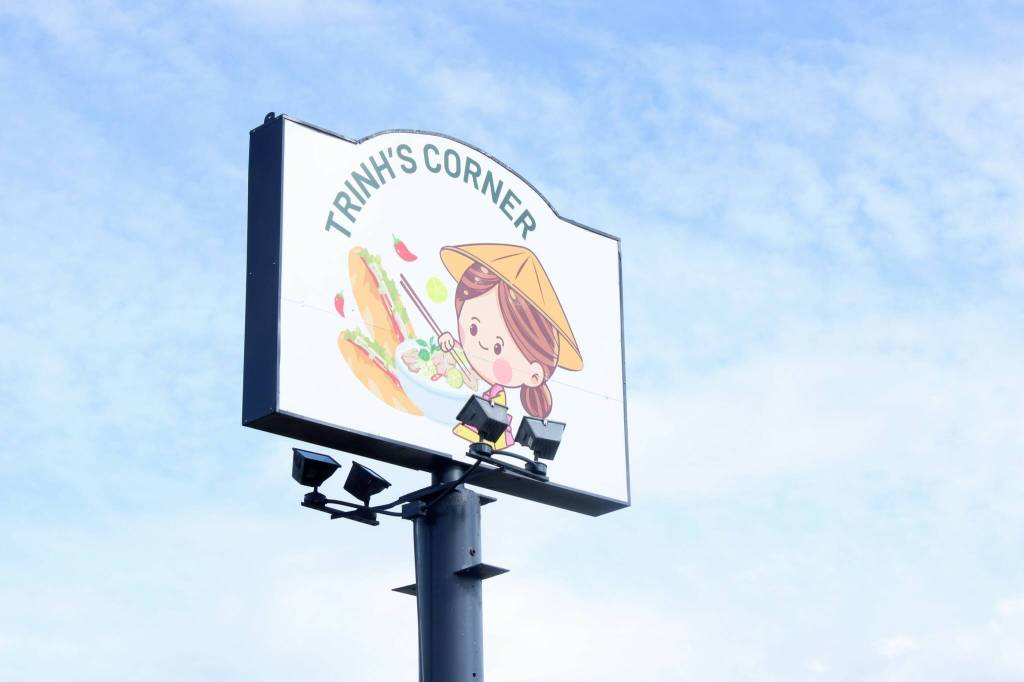 Photo by Allyson Ballard
Trinhs Corners sign beckons Oak Harbor residents into the citys new Vietnamese restaurant.