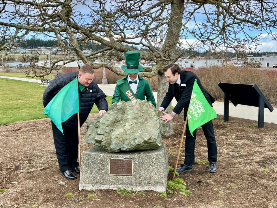 Photo by the Teresa Besaw
Oak Harbor has a tradition of blessing and kissing the Blarney Stone, which is said to bestow the kisser with eloquence.