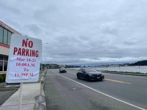 Photo by Marina Blatt. The Oak Harbor Police Department and Public Works announced Wednesday the immediate closure of street parking on Southeast Bayshore Drive.